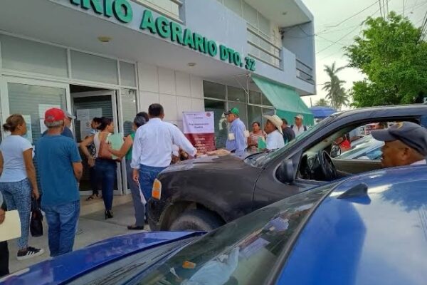 Tribunal Agrario de Tuxpan desahoga 40 titulos.