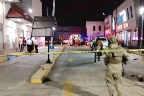 UN MUERTO EN ORIZABA: BALACERA CERCA DE TIENDA DE HAMBURGUESAS