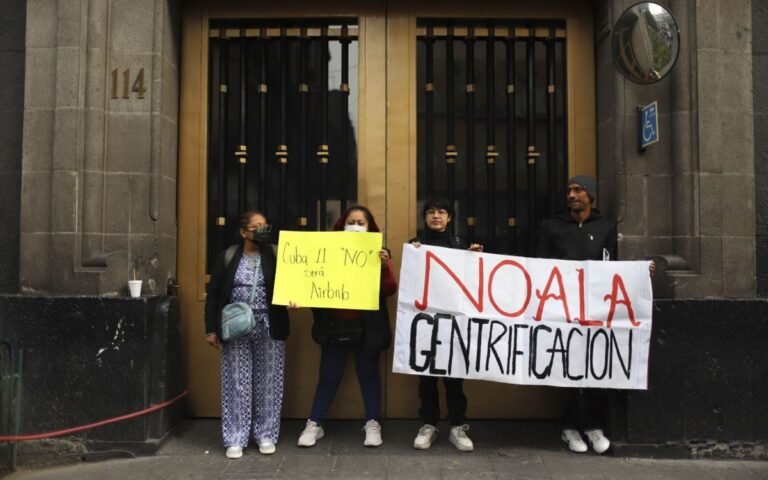 Bloquean-Suprema-Corte-protesta-por-desalojos-forzosos-CDMX-rumbo-Mundial-3-19012026.jpg