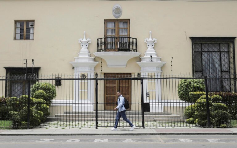 embajada-mexico-peru-archivo-reuters-25012026.jpg