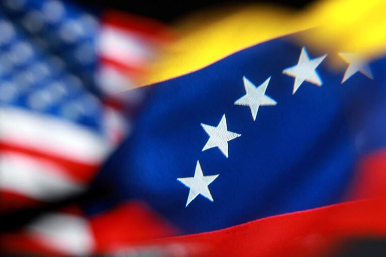 eu-sanciona-sobrinos-maduro-barcos-petroleo-venezuela-3-11122025.jpg