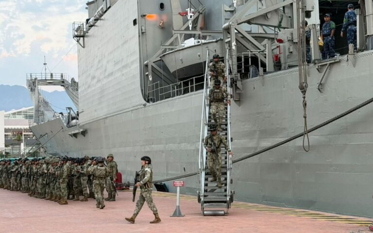 Buque-ARM-Armada-250226.jpg