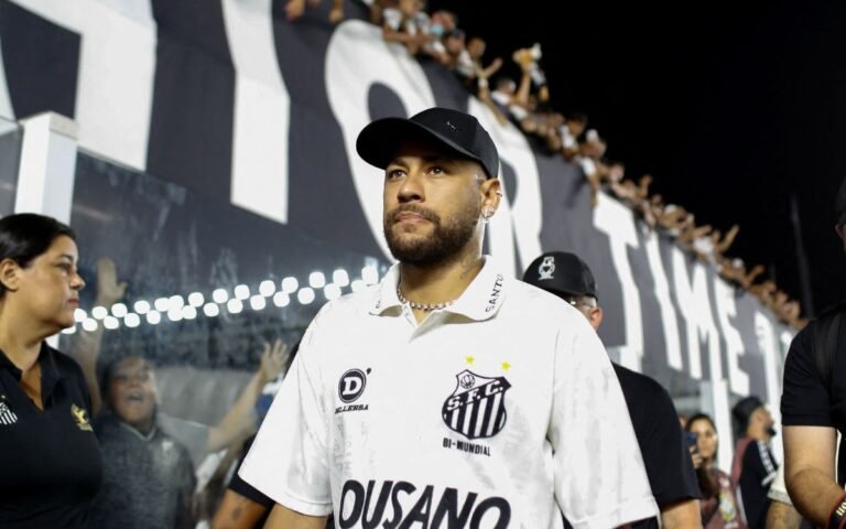 Neymar-Brasil-Santos-200226.jpg