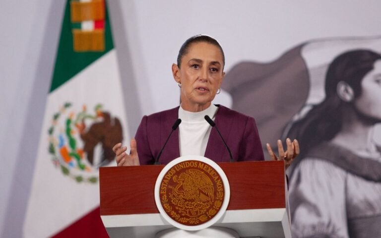 Sheinbaum-Mananeras-120226.jpg
