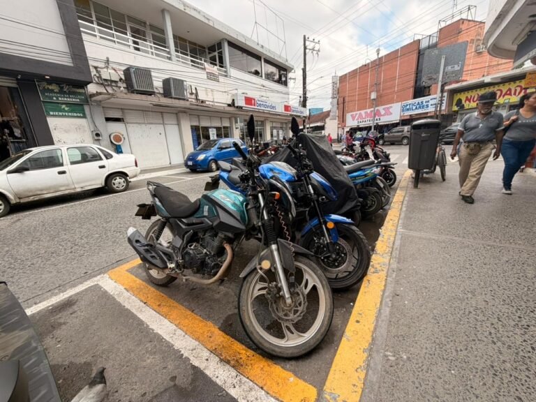 f4992d8e-ca49-4e98-8bdf-5db081c7a414.jpg