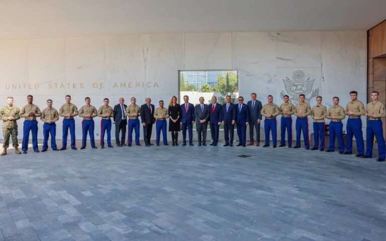 marines-eu-en-mexico-legislador-gimenez.jpg