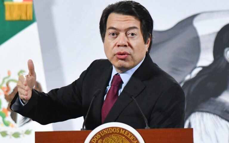 mario-delgado-marx-arriaga-sep-materiales-educativos-remocion-14022026.jpg