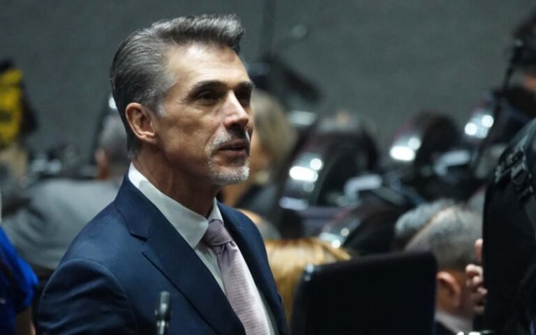 sergio-mayer-morena-la-casa-de-los-famosos.jpg