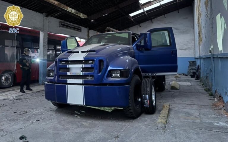 11-azcapotzalco-vehiculos-monstruo.jpg