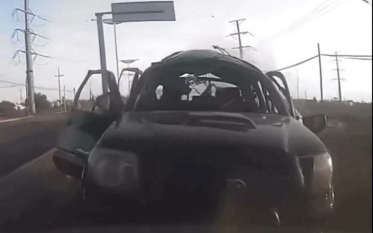 Camioneta-Tecamac-Circulando.jpg