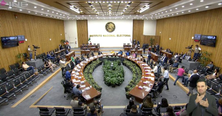 Sesion-Consejo-General-INE.jpg