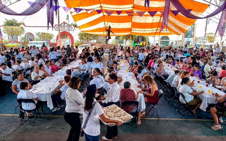 desayuno-8m-morelos-10032026.jpg