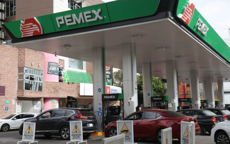 magna-24-pesos-sheinbaum-acuerdo-gasolineros-11032026.jpg