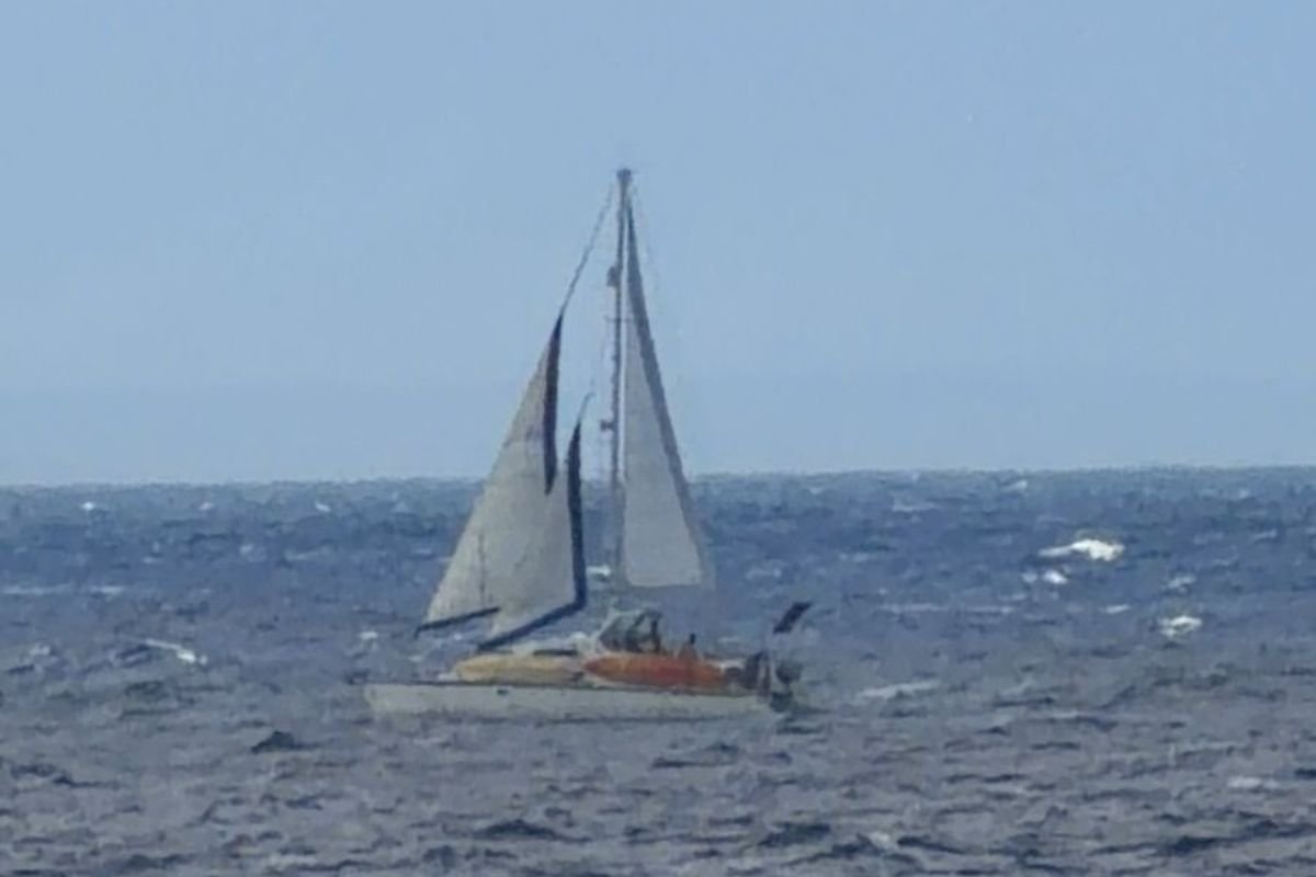 marina-rescata-barcos-ayuda-humanitaria-cuba-280326-1.jpg