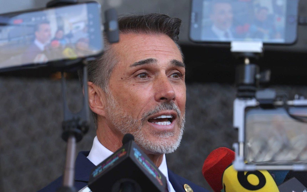 sergio-mayer-regresa-como-diputado.jpg