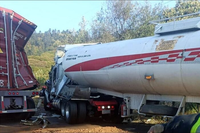 Delfina Gómez pide a Sedena activar plan de emergencia por derrame de gasolina en manantiales