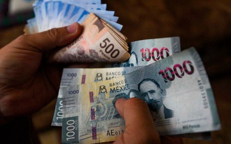 dinero-mexico-economia-generica-cuartoscuro-07042026.jpg