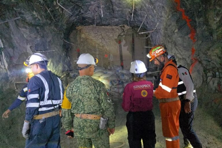 mina-santa-fe-sinaloa-rescate-mineros-050426-1.jpg