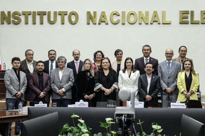 Nuevos consejeros del INE asumen cargo por nueve años