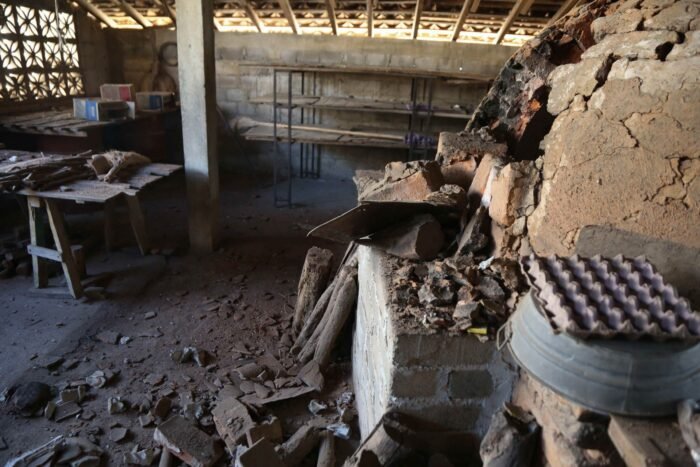 Organización reconstruirá en San Marcos, Guerrero, hornos de mujeres alfareras y panaderas afectadas por sismo