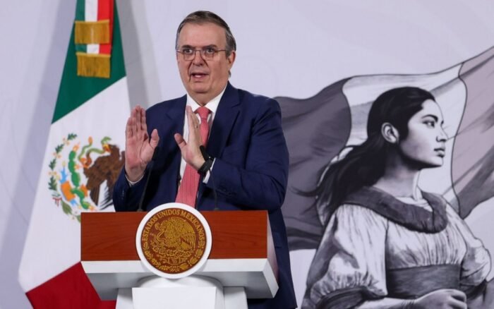 PAN denuncia a Ebrard y ex embajadora en Reino Unido ante FGR por uso indebido de recursos públicos