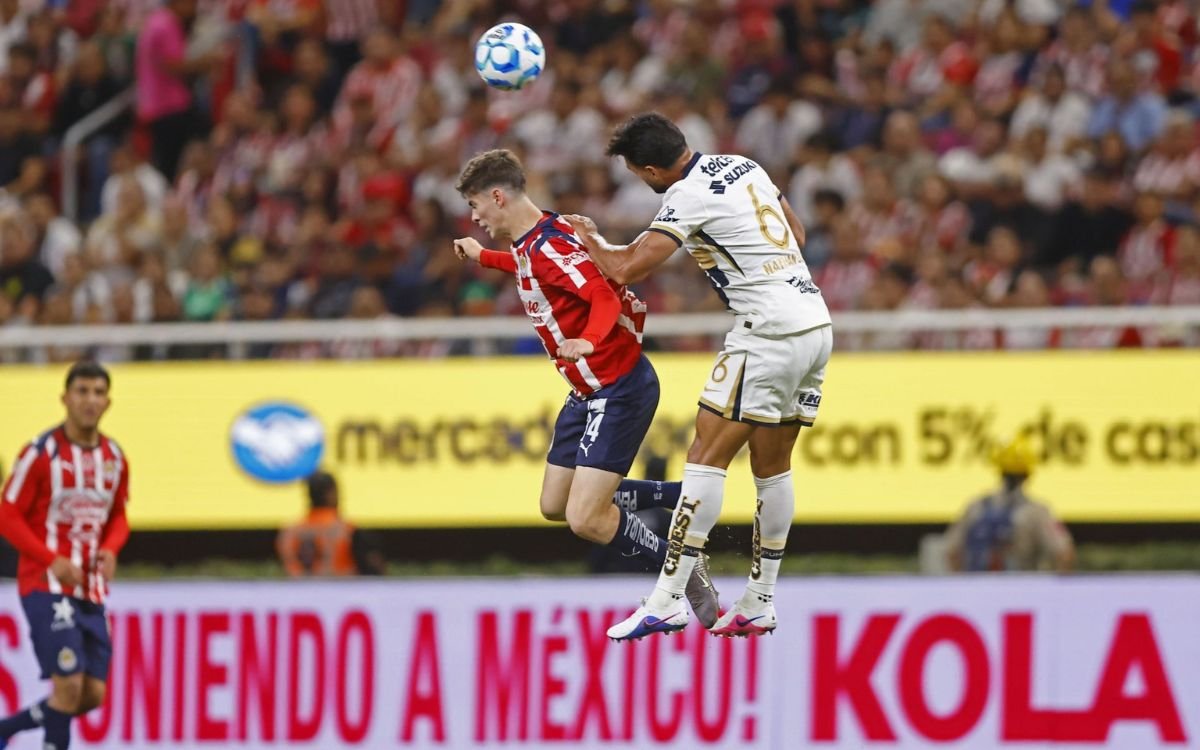 pumas-Chivas.LIgaMx-060426.jpg