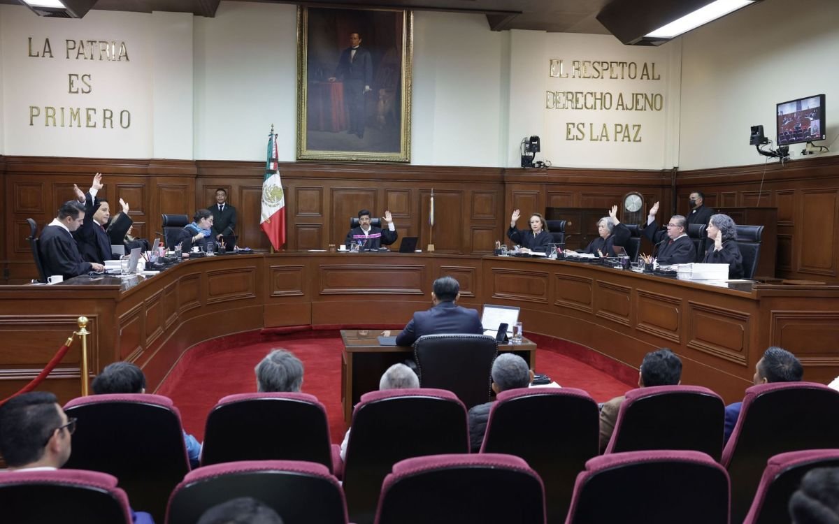 suprema-corte-avala-congelar-cuentas-uif-sin-orden-judicial.jpg