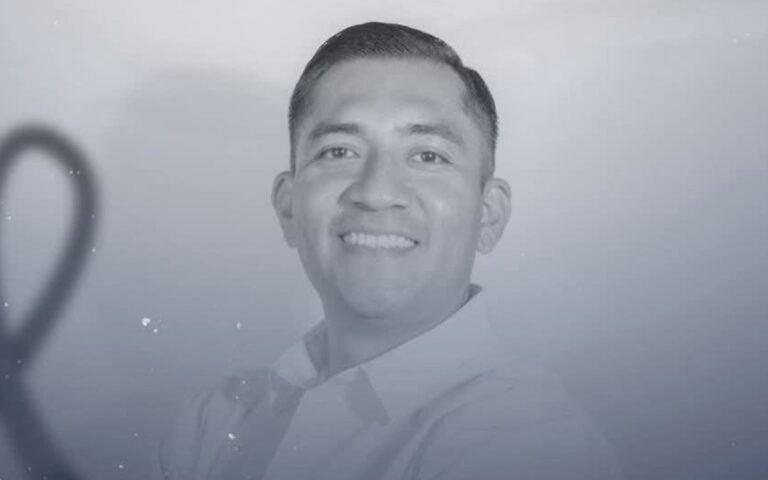Asesinan a docente frente a Fiscalía de Guerrero