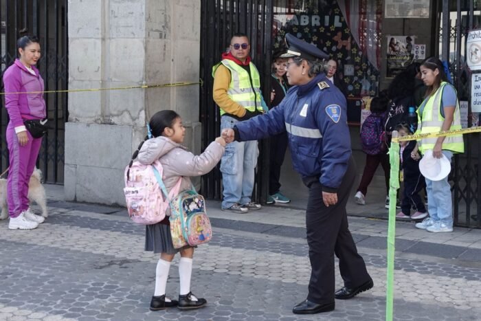 Delgado asegura que ciclo escolar acaba el 5 de junio; contradice a Sheinbaum