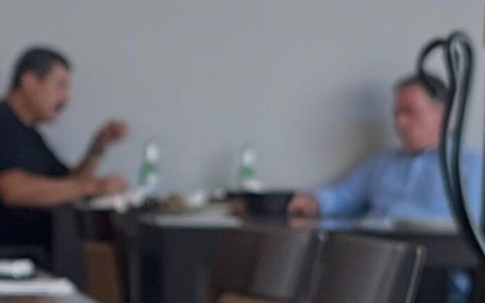 Enrique Inzunza reaparece junto a Javier Corral en Country Club de Culiacán