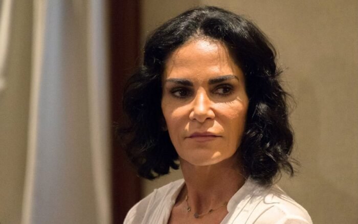 Lydia Cacho presenta libro y advierte: ‘Necesitan que esté muerta’