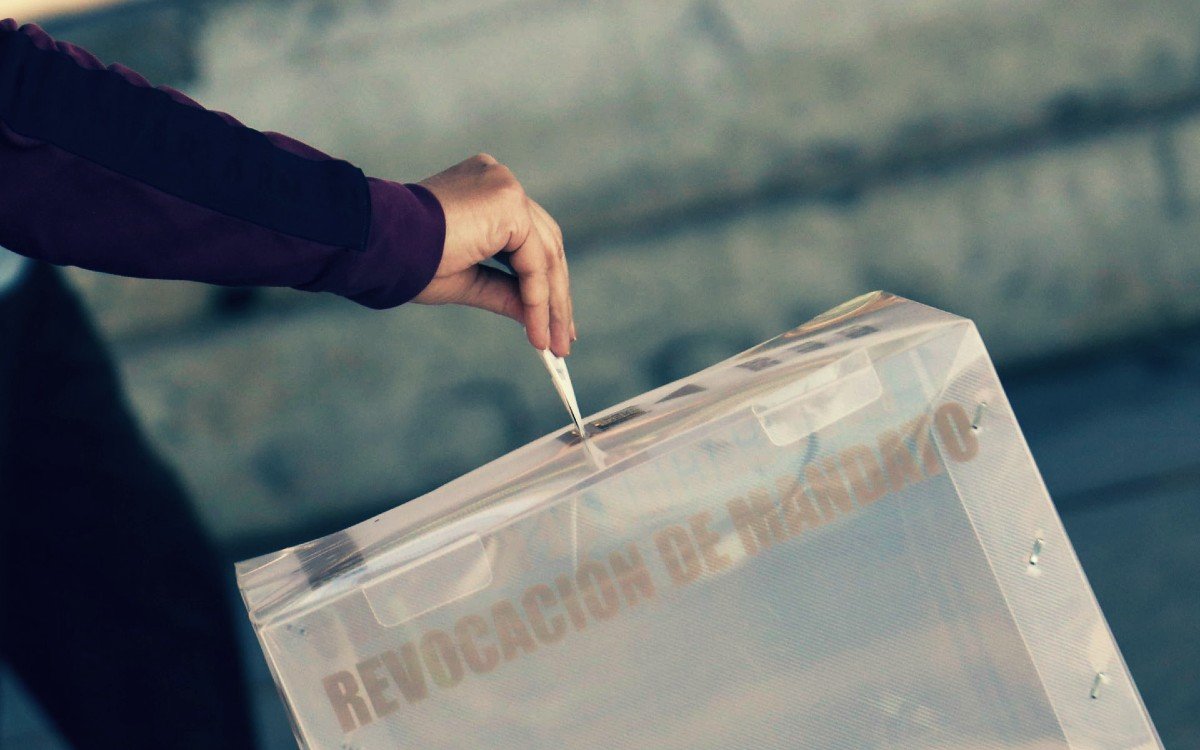 Morena propone nulidad de elecciones por intervención extranjera
