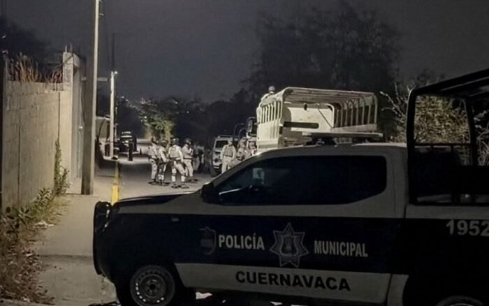 Niña de 5 años recibe balazo en ataque a taquería en Morelos