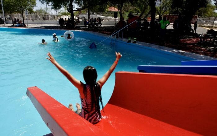 SEP adelanta vacaciones por la Copa Mundial y el calor