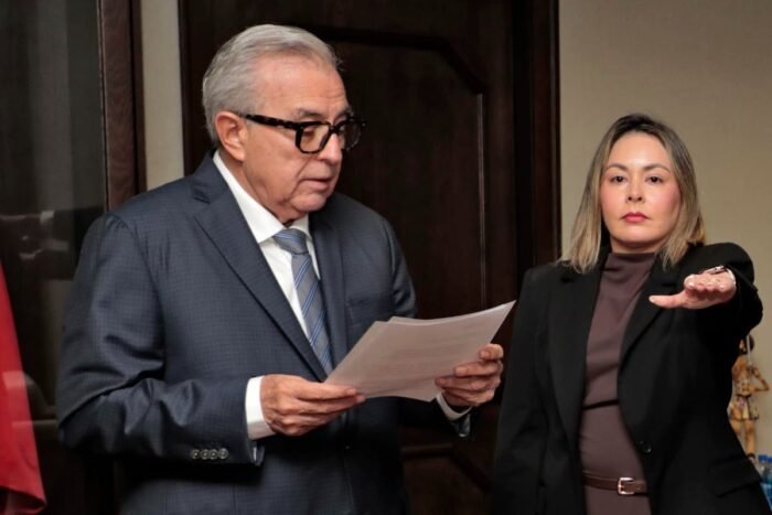 Yeraldine Bonilla deslinda a Rocha Moya del nombramiento de Gerardo Mérida; atribuye decisión a Sedena