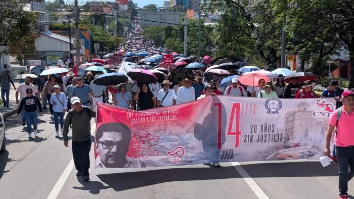 A 20 años de la represión magisterial en Oaxaca, la CNTE exige abrogación de la ley del ISSSTE
