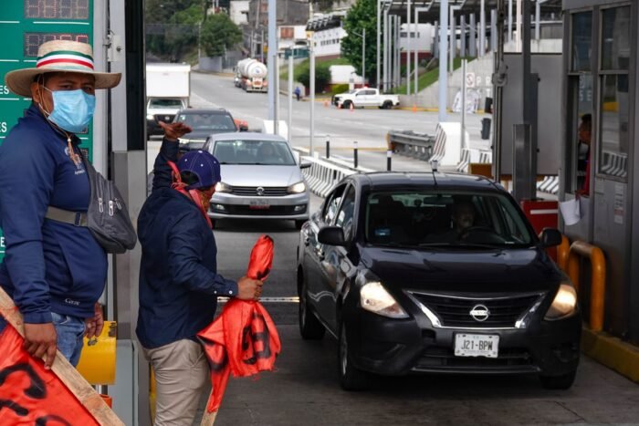 CNTE dará paso libre en casetas de acceso a la CDMX
