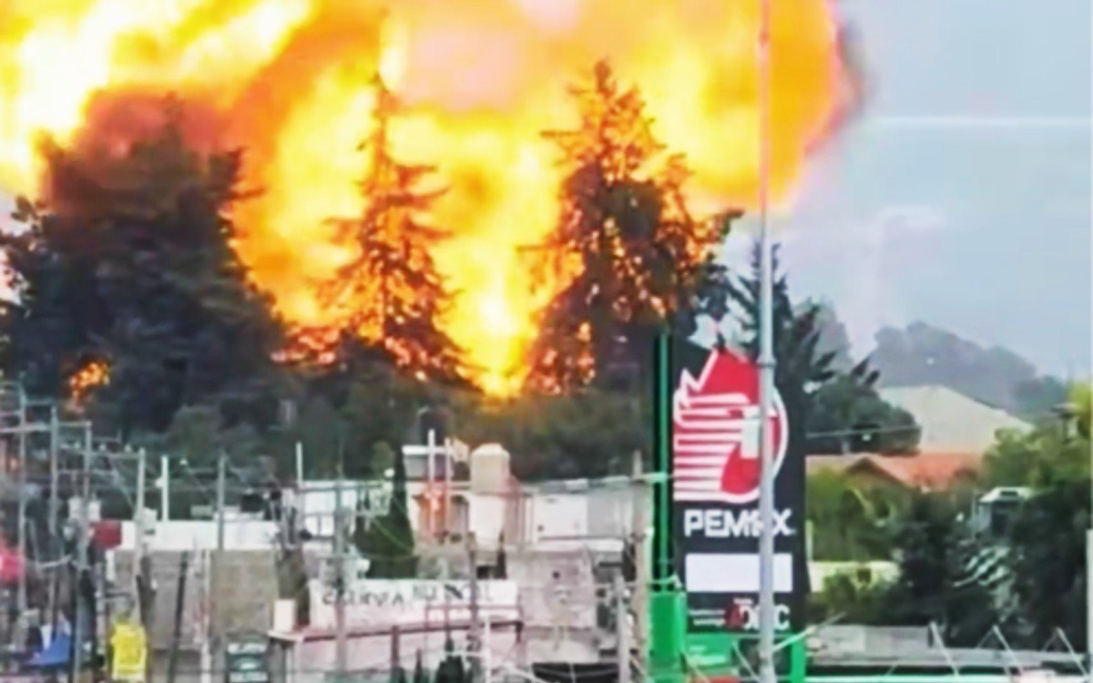Fuerte explosión en depósito de gas en Tepeaca, Puebla