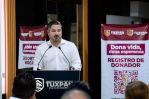 img_ea5442387c61