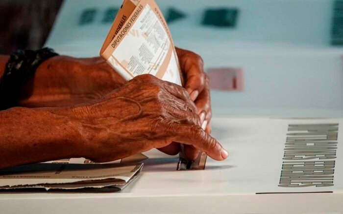 INE: Conformación de nuevos partidos políticos contribuye al pluralismo