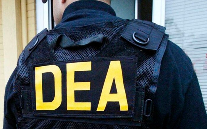 Políticos de Morena actúan como informantes de Estados Unidos: The New York Times