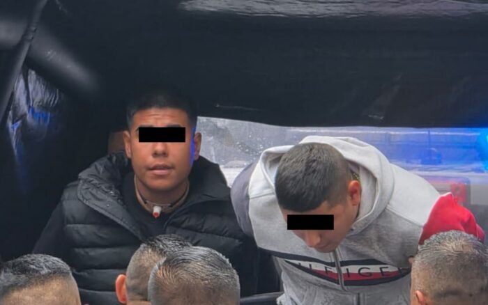 Caen 3 presuntos sicarios tras balacera y persecución en Periférico Sur