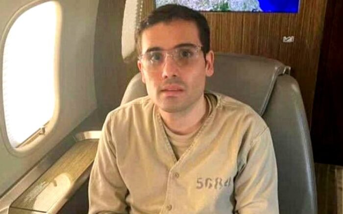 Detienen a ‘El 20’, presunto jefe regional de ‘Los Chapitos’; lo vinculan con ataques durante captura de Ovidio