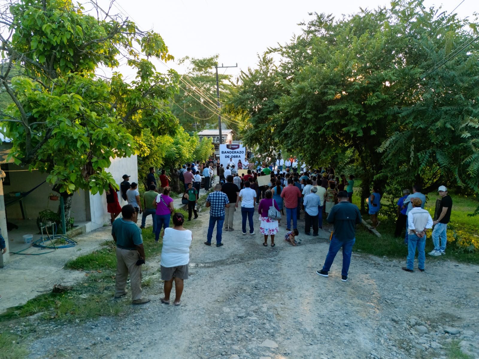 Inicia nueva obra de pavimentación en Alto Lucero – Foto 2