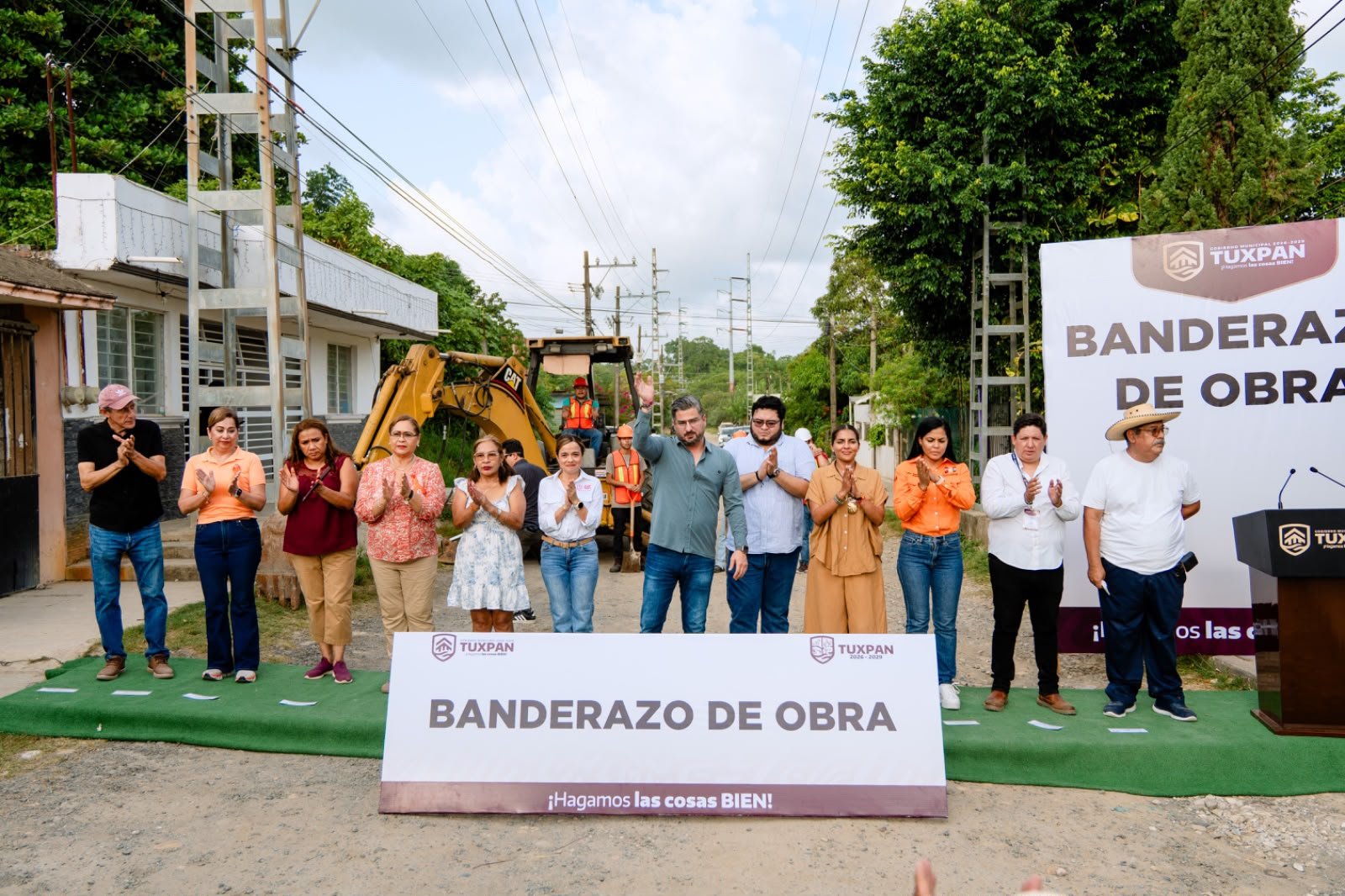 Gobierno de Tuxpan inicia pavimentación de calles en Santiago de la Peña – Foto 6