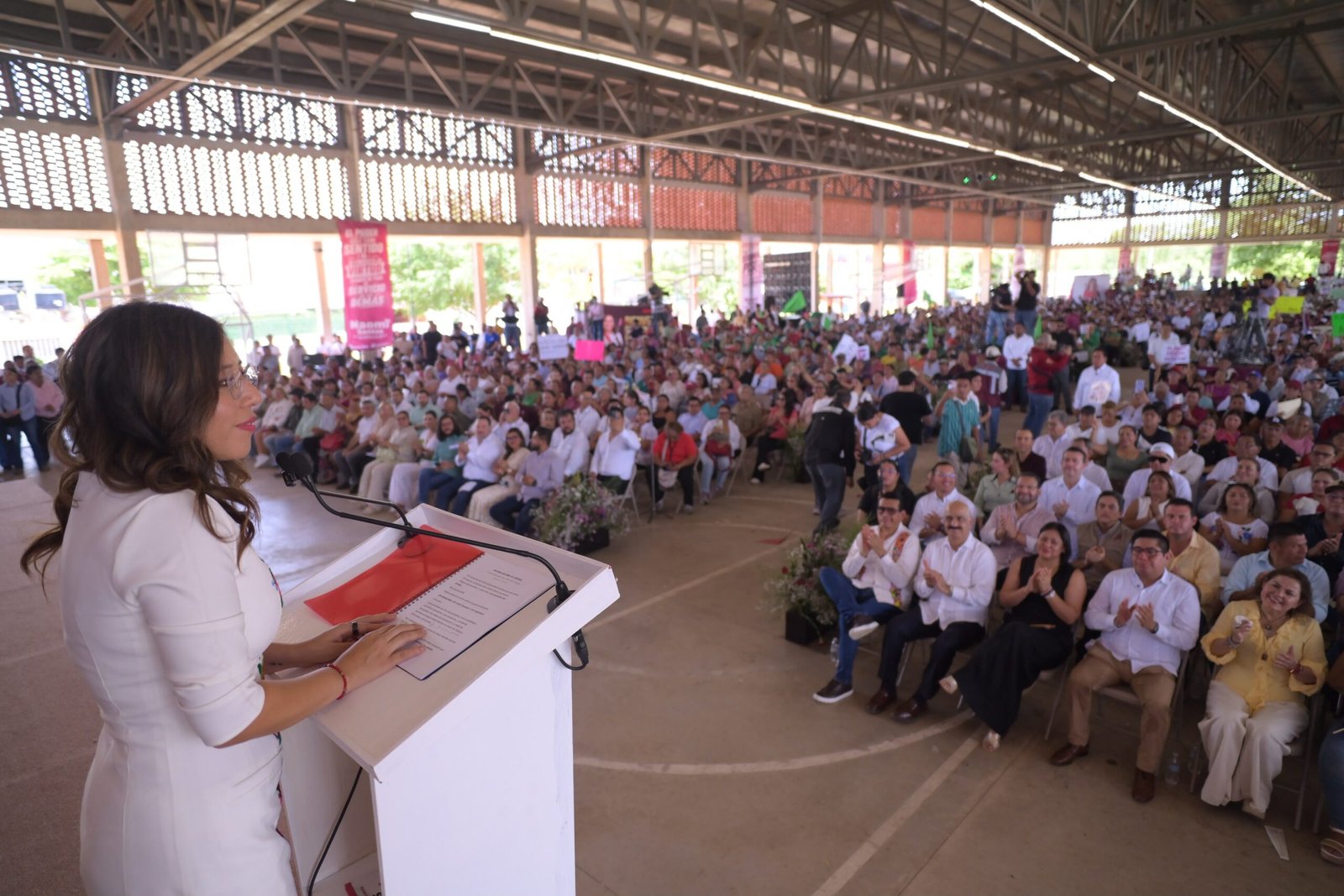 Diputada Naomi Santos rinde cuentas al distrito de Minatitlán – Foto 3