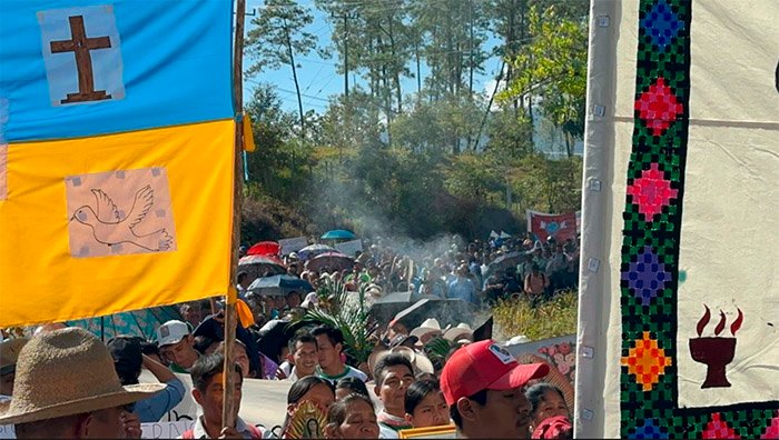 Comunidades tseltales y cho’oles marchan en Chiapas contra la autopista Palenque-Ocosingo