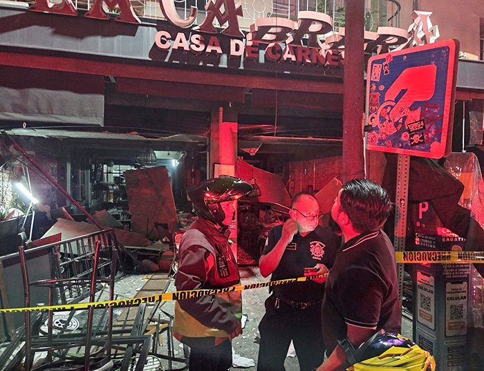 Explosión por acumulación de gas en restaurante de la Roma deja 13 lesionados