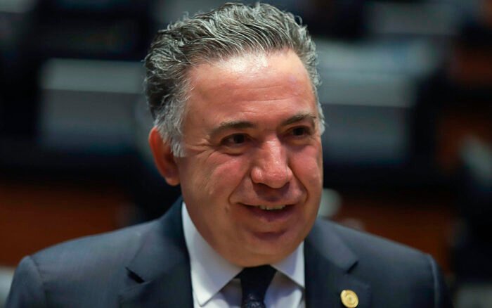 Inzunza debe decidir si vuelve al Senado pese a investigación: Sheinbaum