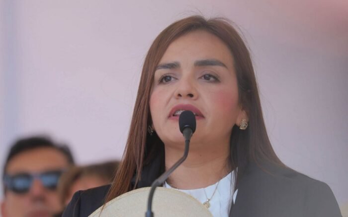 ‘Nadaré en un mar inmenso lleno de tiburones’: Grecia Quiroz